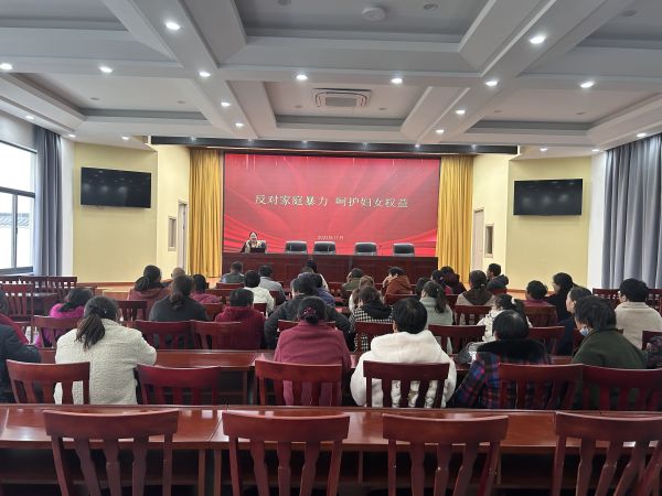 112702 (1).jpg 112702 (1).jpg