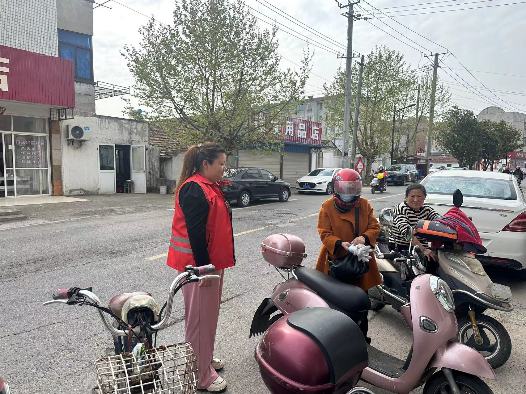 2dcff4cc79434073c8df16f5e63643d.jpg 2dcff4cc79434073c8df16f5e63643d.jpg