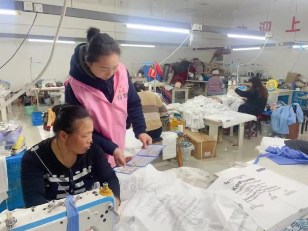 112702 (4).jpg 112702 (4).jpg